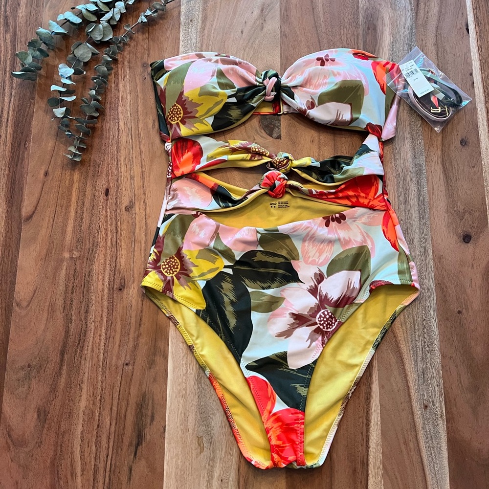Women’s aerie, one-piece cut out bathing suit